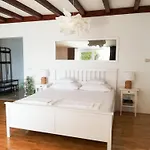 Pansion Rade Gasthuis 3*